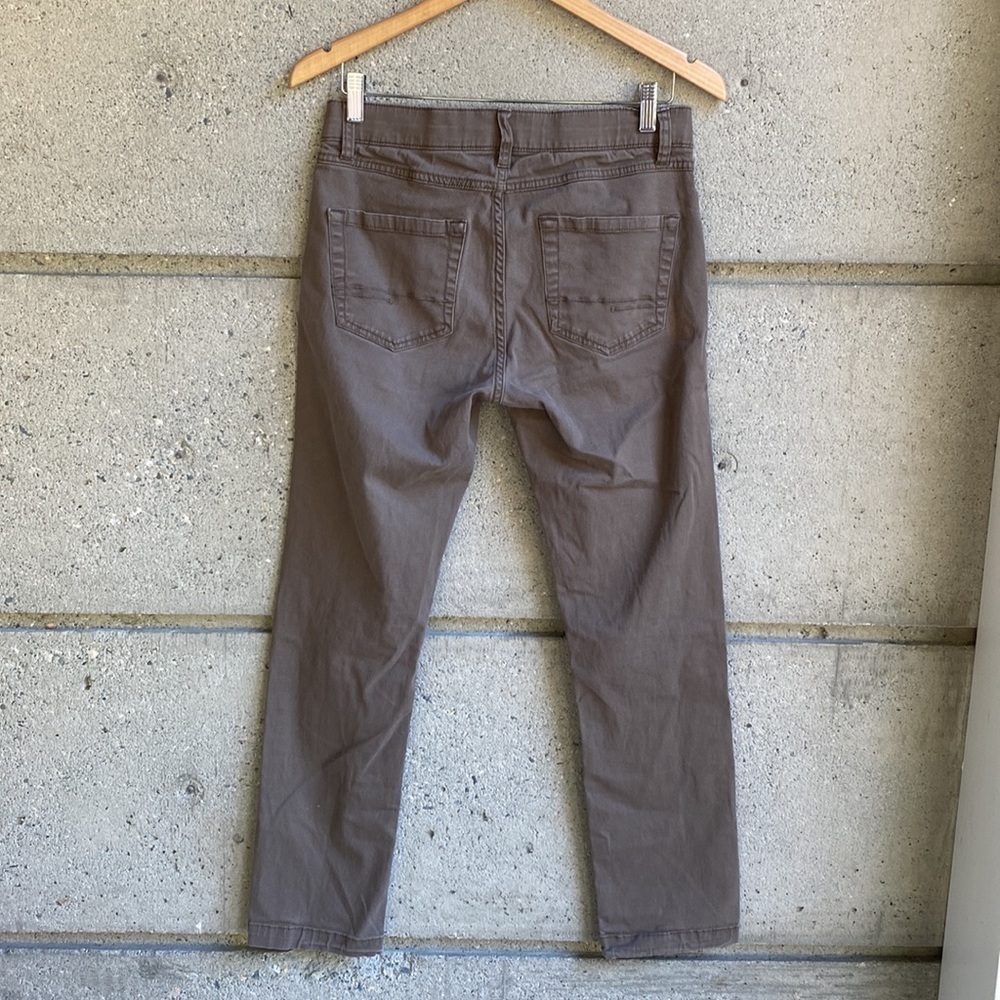 Bench Size 30  Relaxed Pant - Picture 3 of 9
